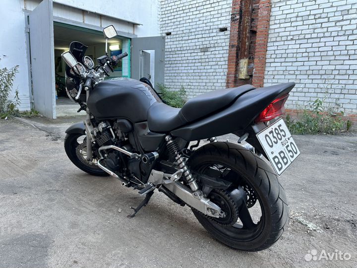 Honda CB400SF
