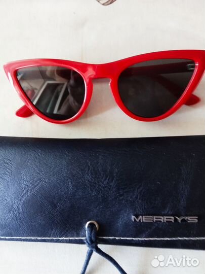 Солнцезащитные очки