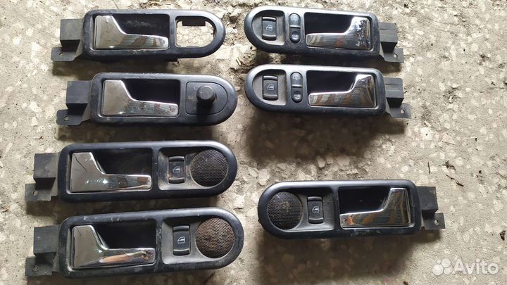 Внутренняя ручка открывания двери Пассат б5