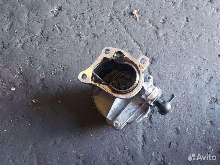 Насос вакуумный Сузуки Гранд Витара 2 1.9D