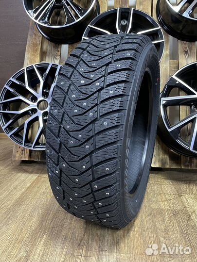 Yokohama IceGuard Stud IG65 235/55 R19 105T