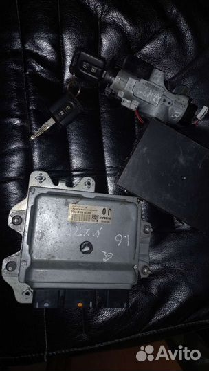 Блок управления двигателем Nissan Kashkai