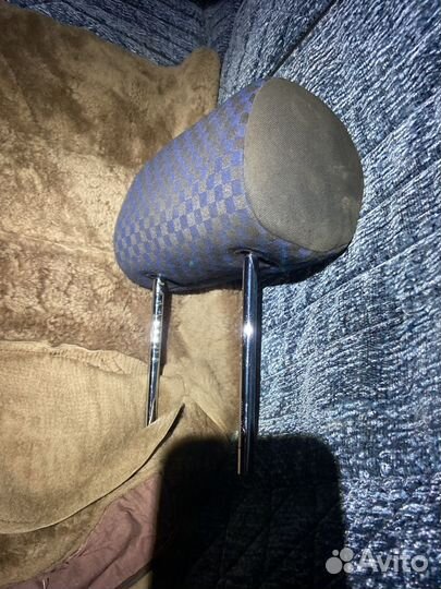 Подголовник audi а3