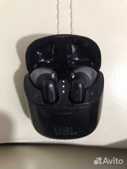 Беспроводные наушники