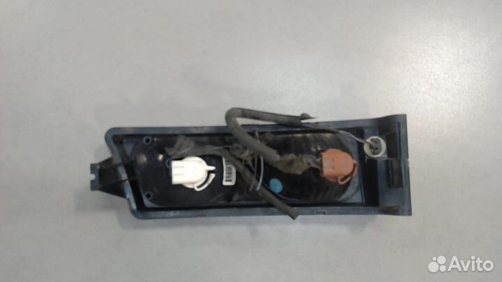 Поворот Chevrolet Silverado, 2003