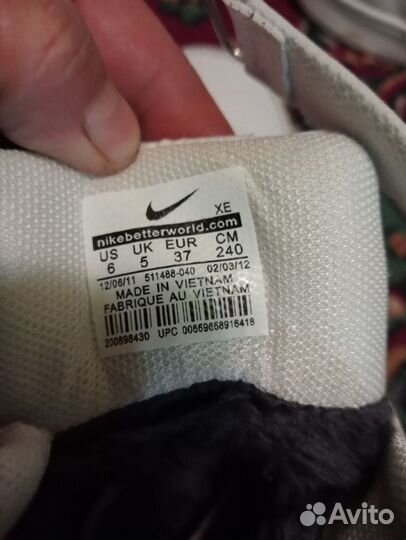 Кроссовки зимние женские nike 37