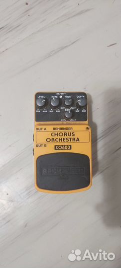 Гитарная педаль behringer CO600 (Хорус)