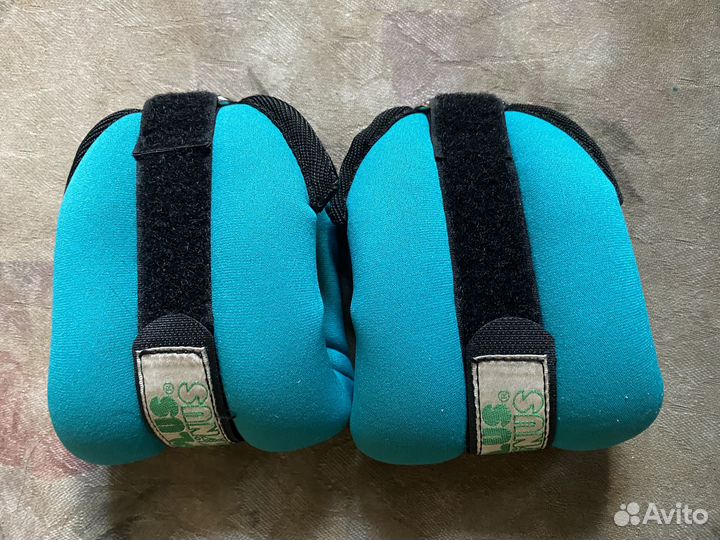 Гантель и утяжелители по 1 кг