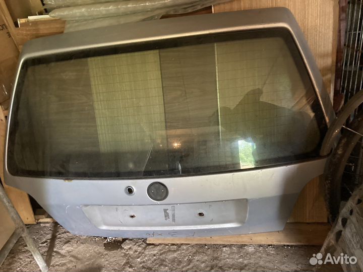 Дверь багажника volkswagen гольлф 3