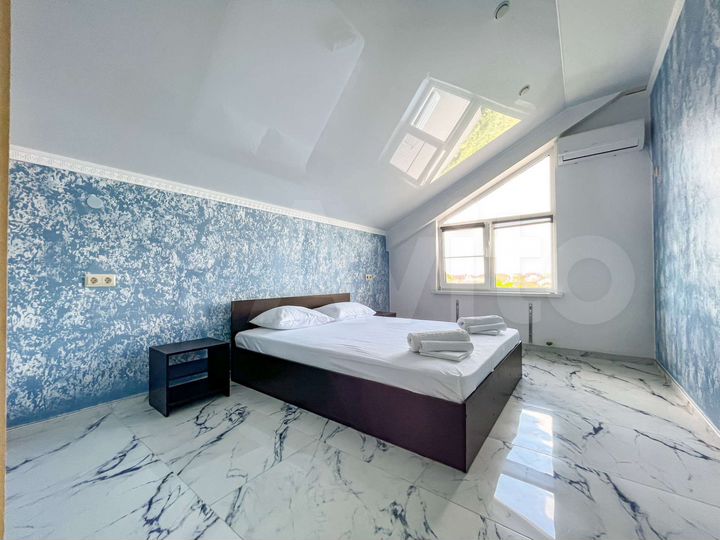 2-к. квартира, 34 м², 3/3 эт.