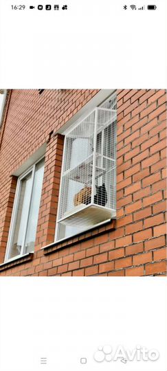 Кошачий балкон