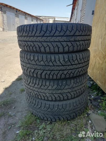 Bridgestone Ice Cruiser 7000S 185/65 R15