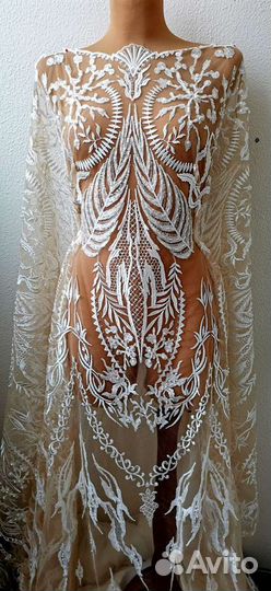 Ткань с бисером и пайетками