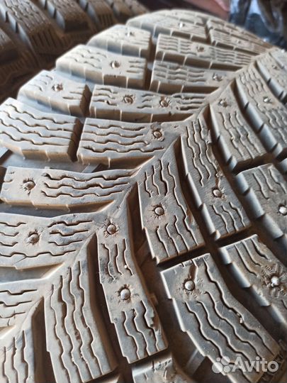 Michelin X-Ice North 4 205/55 R16 94T