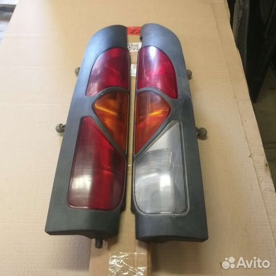 Фонарь задний рено канго 1