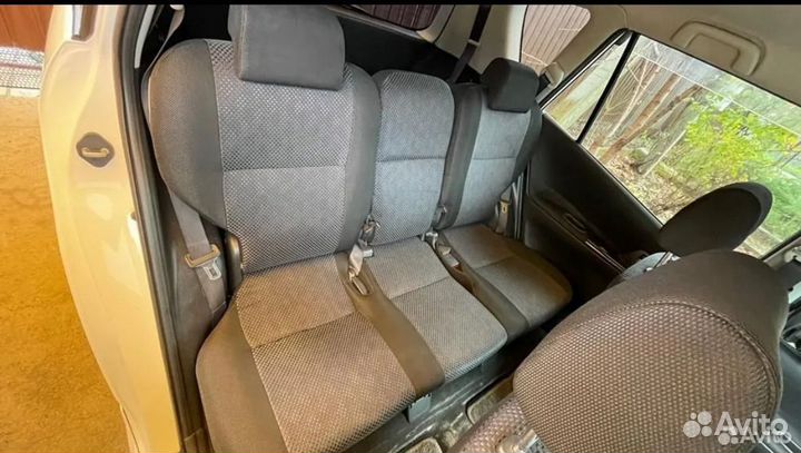 Toyota Corolla Spacio 1.8 AT, 2003, 295 000 км