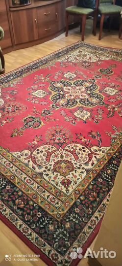 Ковер шерстяной