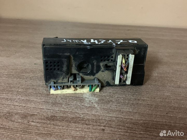 Кнопки стеклоподъемников Блейзер, Джимми