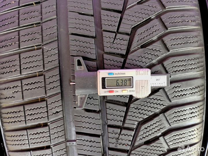 Hankook Winter I'Cept Evo2 W320A SUV 275/40 R22