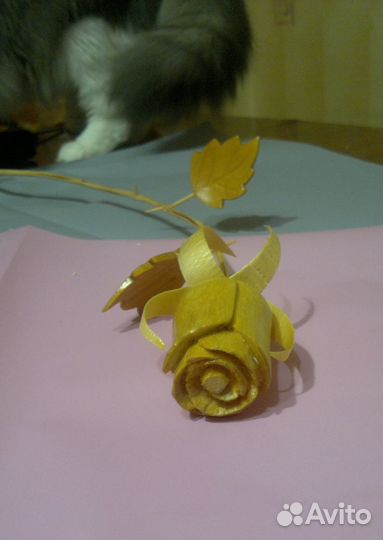 Роза из дерева