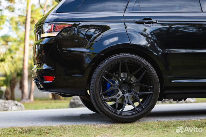 Range Rover SVR R23x10.5 кованые диски