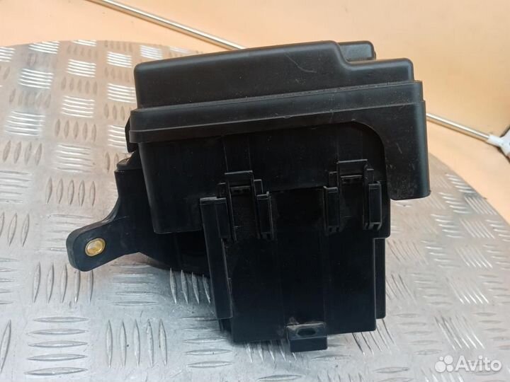 Блок предохранителей Hyundai Elantra