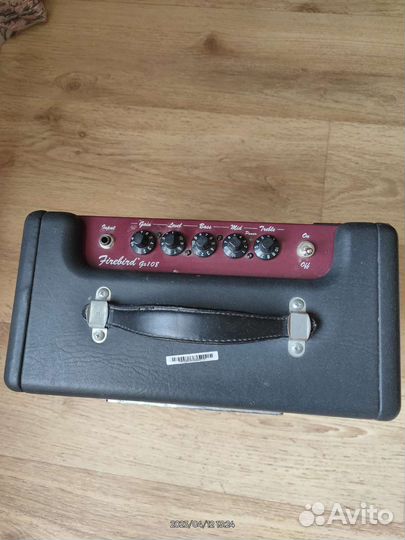 Гитарный комбик behringer