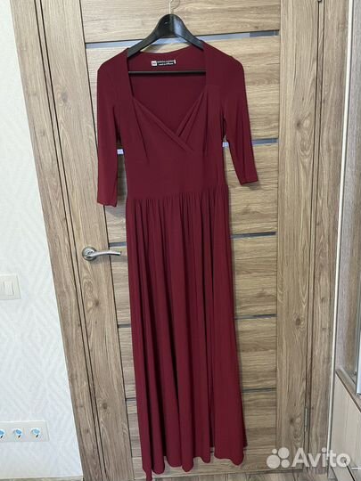 Платье вечернее