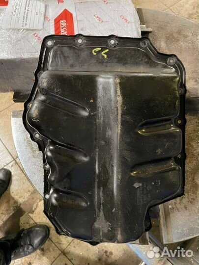 Поддон двигатель 1,6 CWV октавиа а7, поло седан