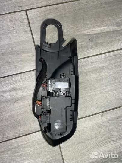 Блок кнопок левого сиденья Ауди А4 8Е Б7