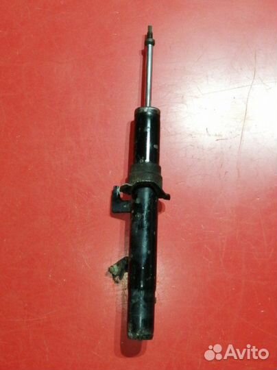 Амортизатор передний левый Mazda 6 GG