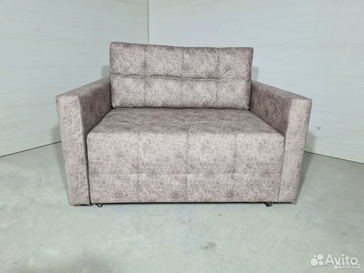 Малогабаритный диван от производителя