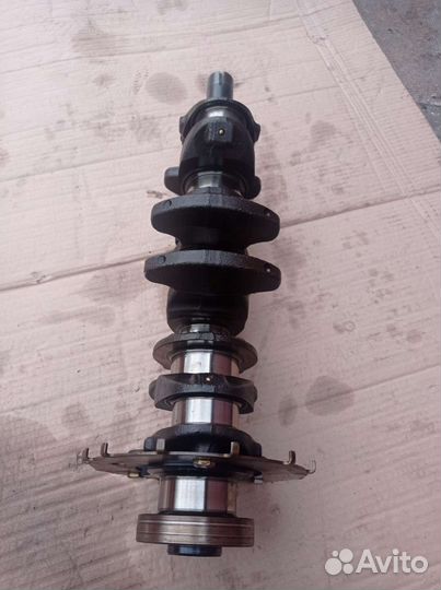 Коленвал Honda civic D4 R18A