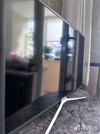 Броньтелевизор samsung SMART tv