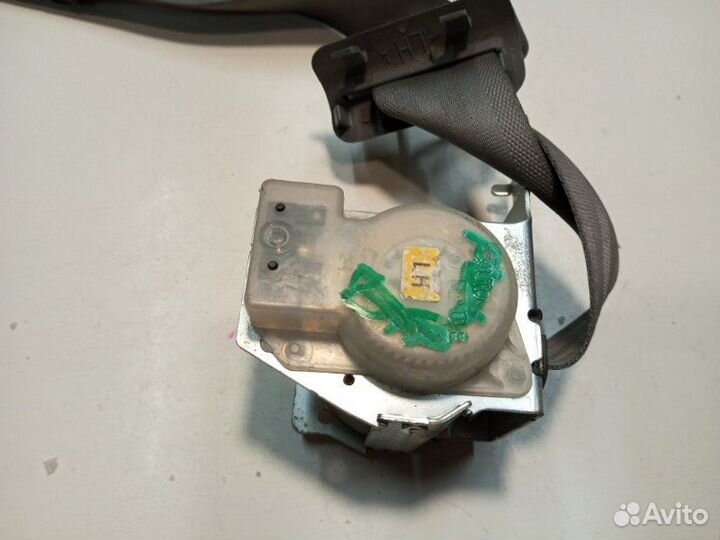 Ремень безопасности задний левый Hyundai Elantra