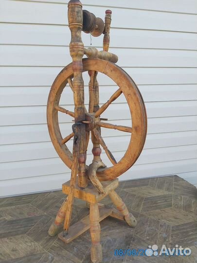 Прялка деревянная старинная