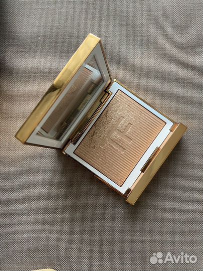 Хайлайтер Tom Ford Soleil De Feu Glow Highlighter