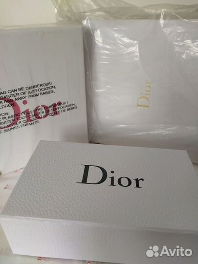 Упаковочная коробка dior