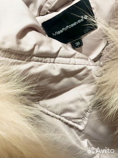 Пуховик зимний женский