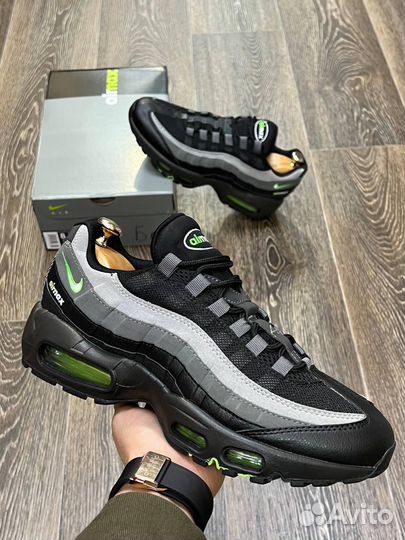 Nike Air Max 95: икона уличной моды