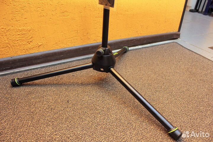 Gravity Microphone Stand MS43 (новая)