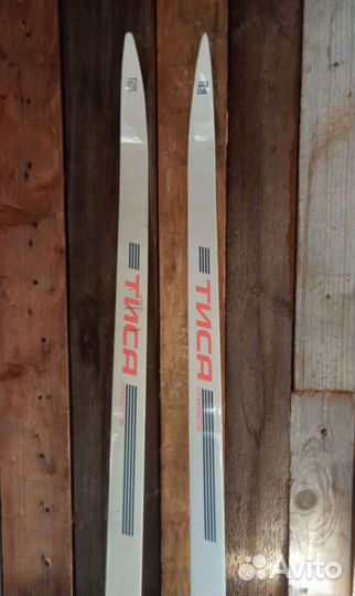 Беговые лыжи 