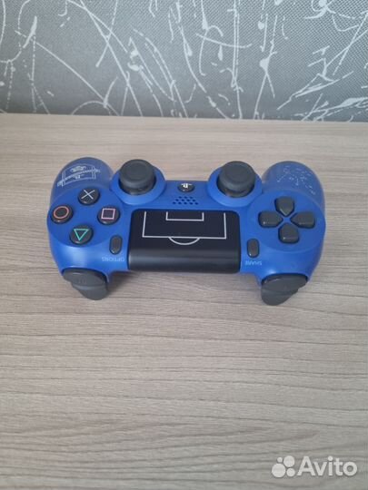Sony PS4 + 2 геймпада + Много игр + Deluxe