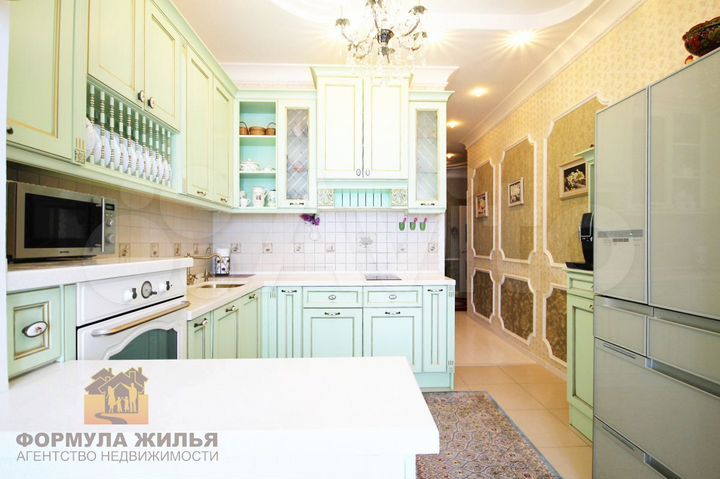 2-к. квартира, 72,5 м², 7/7 эт.