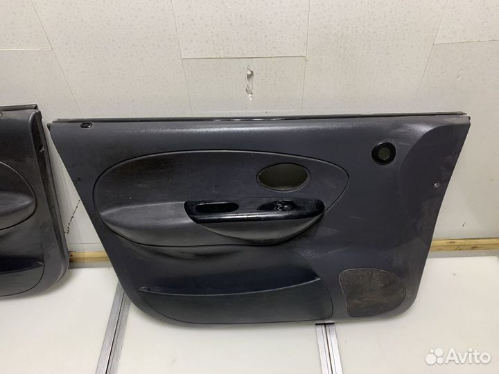 Обшивки передние Daewoo Matiz