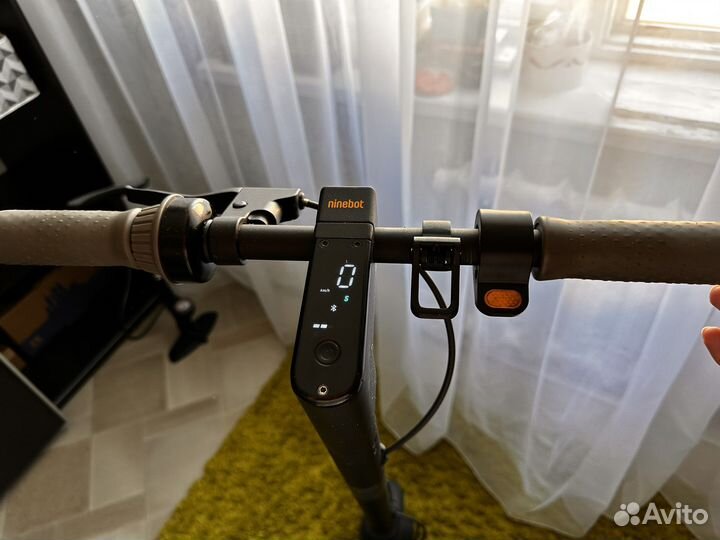 Электросамокат ninebot kickscooter max g30p