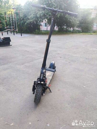 Электросамокат Gt m5
