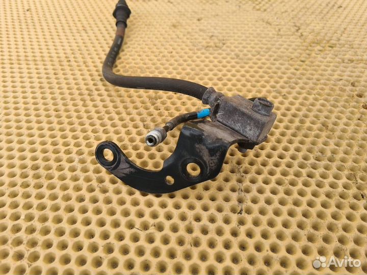 Трубка тормозная задняя левая Infiniti Fx37S Fx50