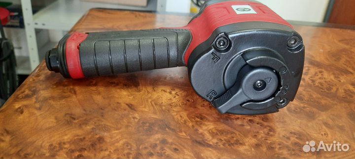 Гайковерт пневматический ударный 1050 Nm 1/2