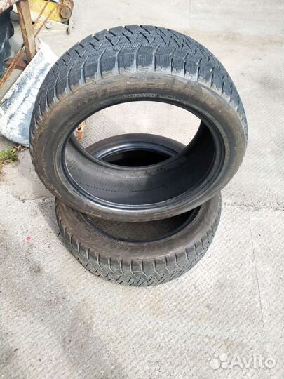 Pirelli Carrier 235/60 R16
